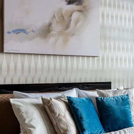 Luxurious Danubeside Apartment For 6 Budapest Exterior photo